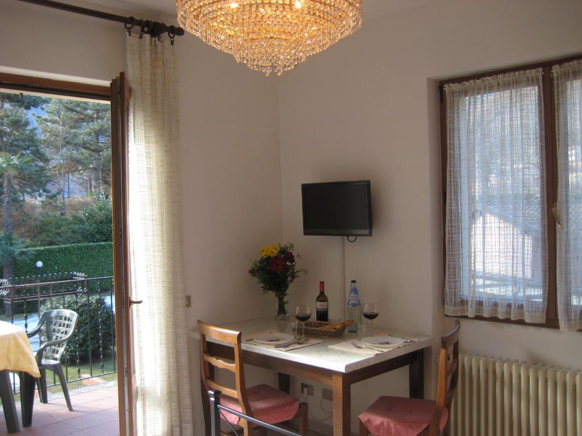 Villa Margherita Lake Maggiore Oda fotoğraf